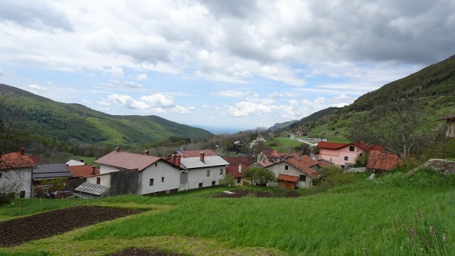 BFF39202-32E9-477E-B8FD-06EB71B460BD