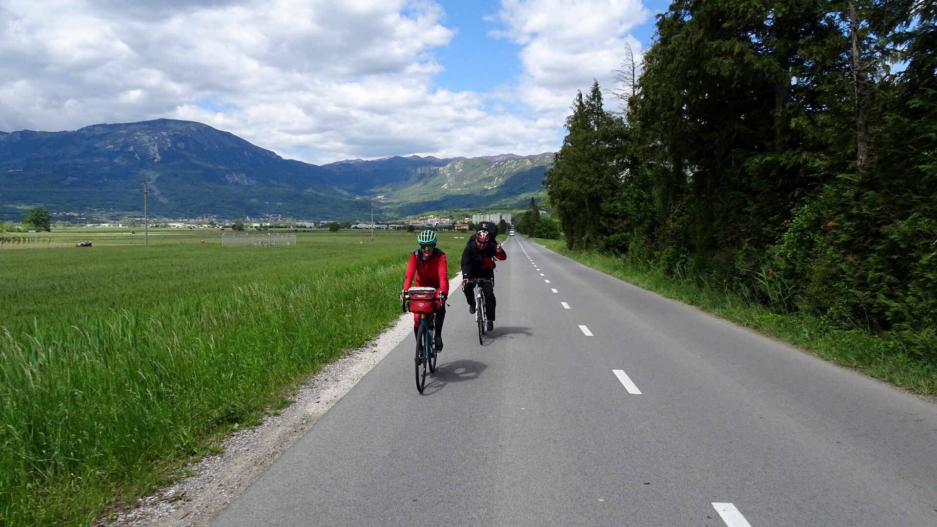 C2655D3D-A279-468D-A7AD-AAB85E7D9867