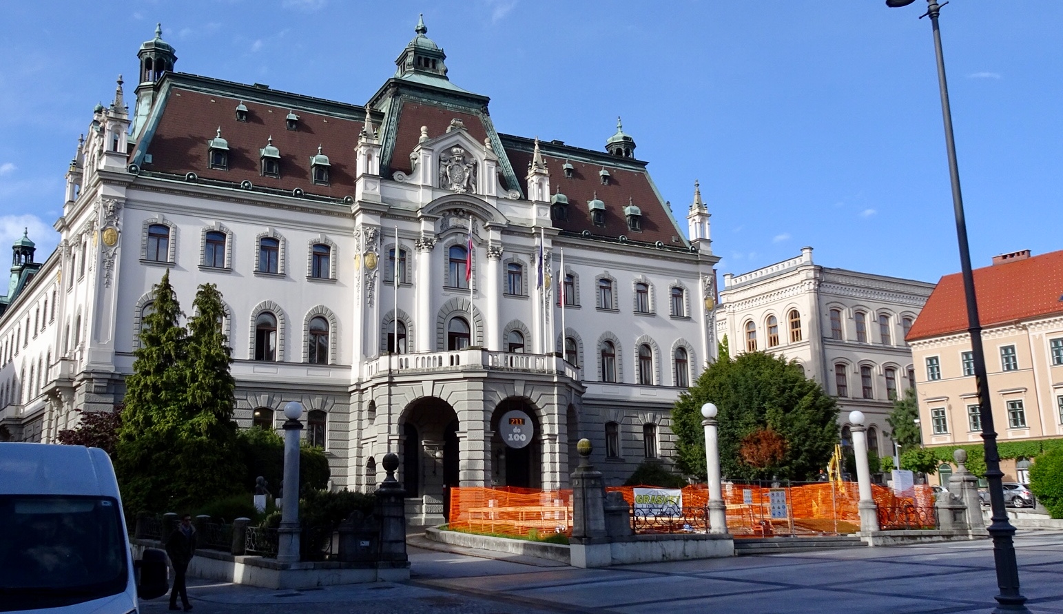 C50A3D49-179F-469F-8E48-EA63299624F9