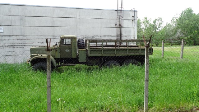 C8C30EB8-8D3D-4CE8-A986-388BB65E4B4D