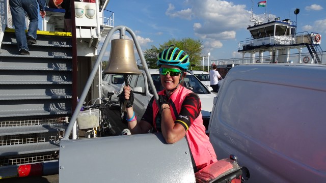 E78F963B-9D00-4842-A34A-77B6B321E80F