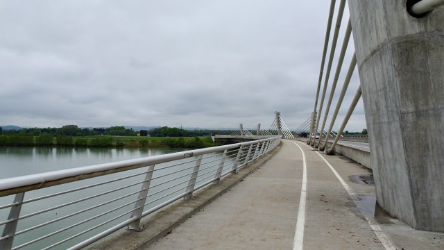 EE51A47D-3FF5-4BB3-8E73-667871073100