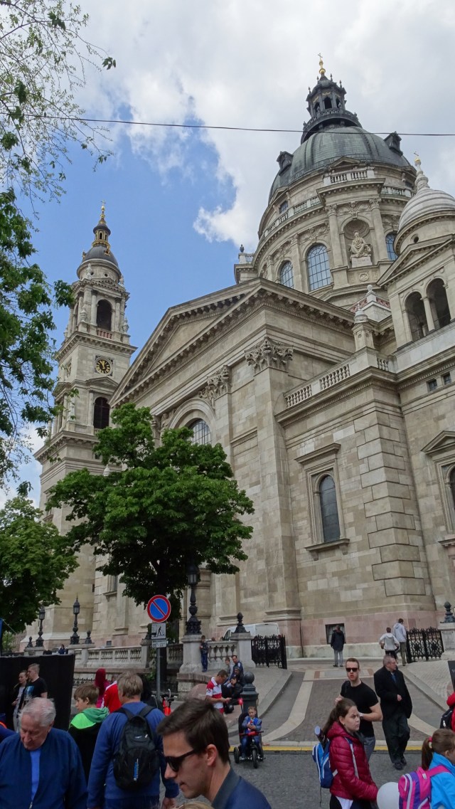 F274E8EF-E728-49E7-8F57-F6BF42FD1C22