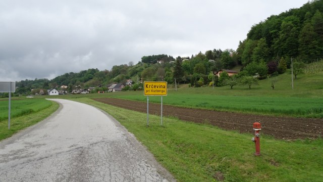 FFF4501D-26AA-4AC9-98F0-F065386BE8AA