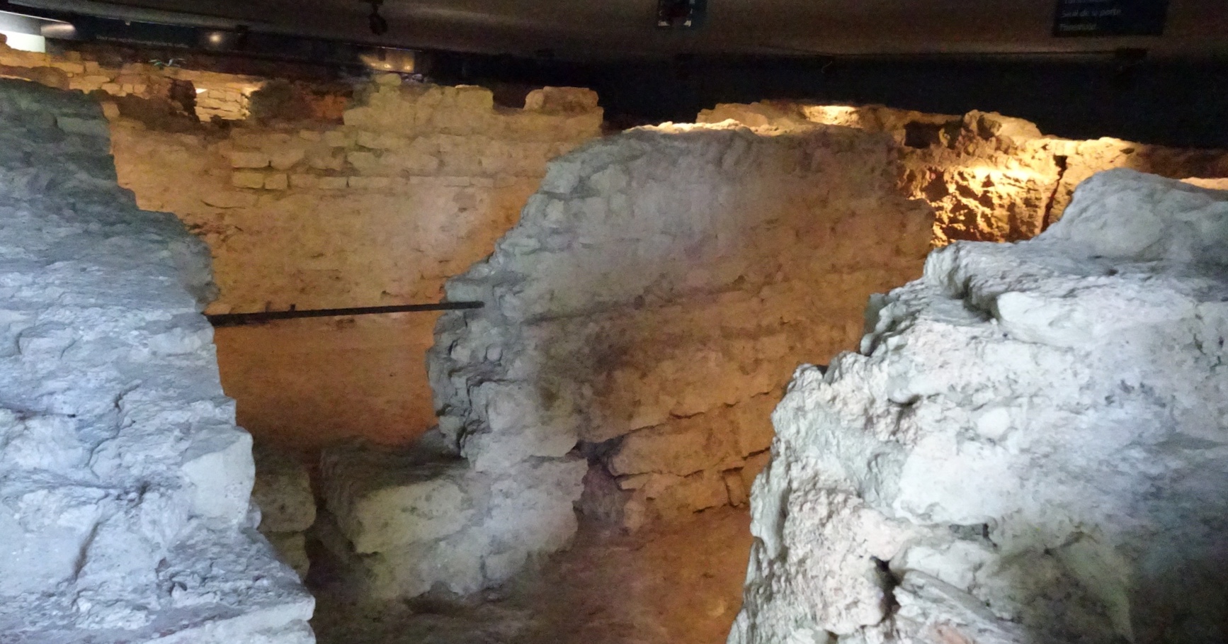 02478C68-A349-4D16-BB97-778CD2015A2F