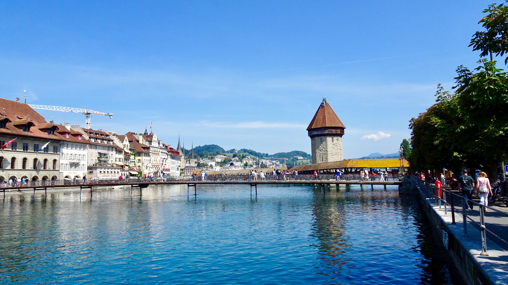 02B2BB93-B8F4-4DC6-906D-06C557590CE8