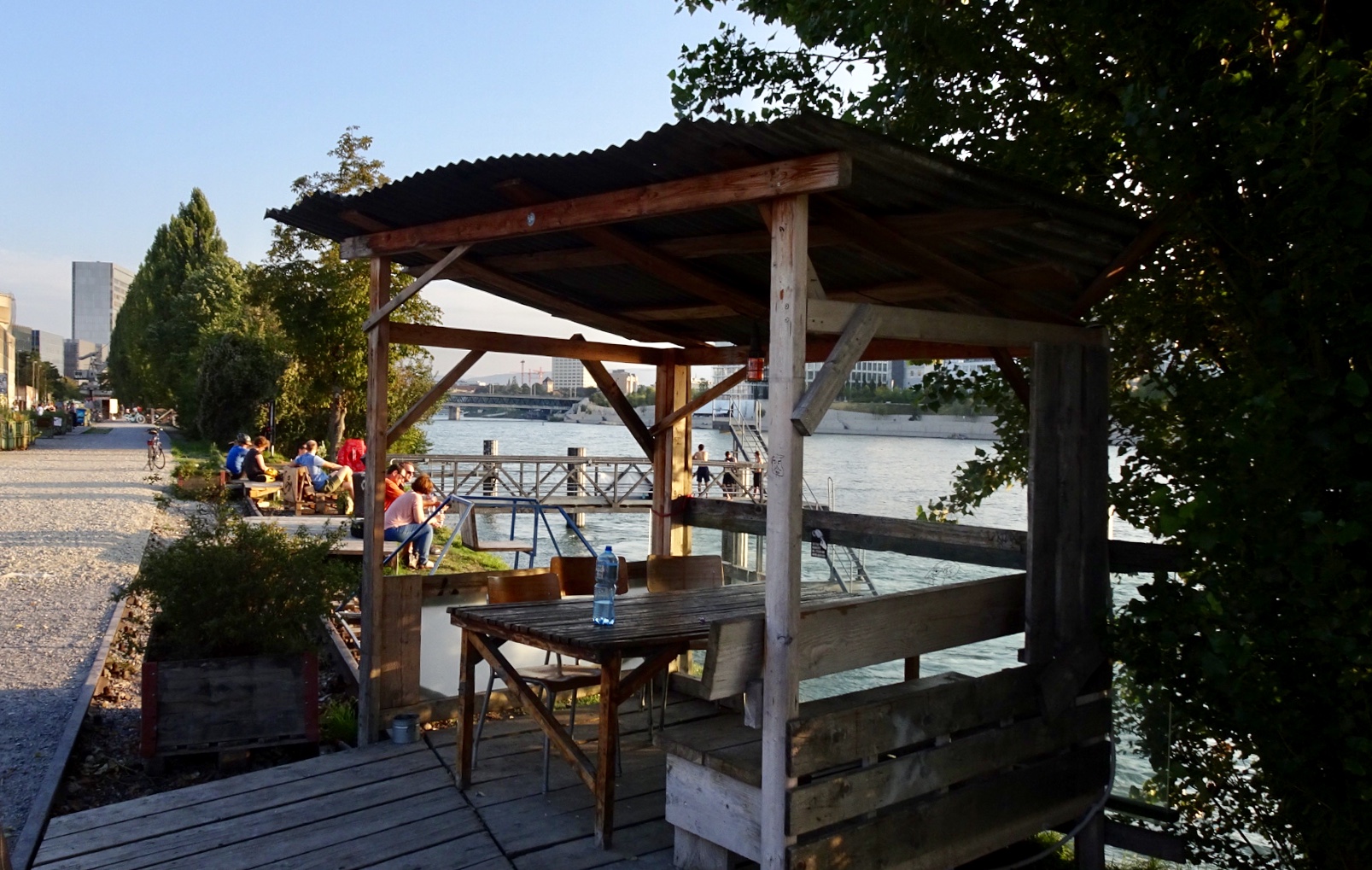 14D74A85-A98C-4D6F-B621-28E0128A5102