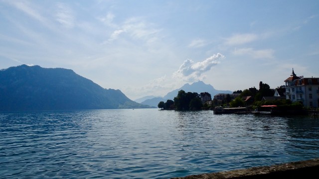 26EFE9BB-2C62-4CD8-B3B6-D20CEC342F05