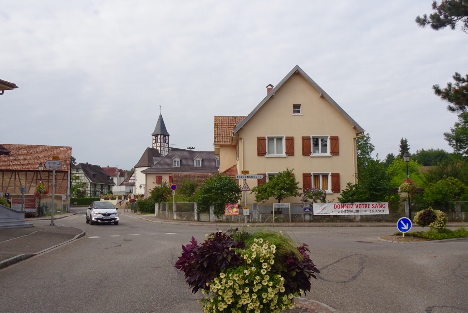 37D651A1-2C85-4608-AF20-618511ABBE9A