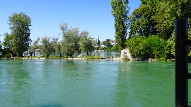 4BBF1180-B531-4F41-B41E-4D31FA01A2D8