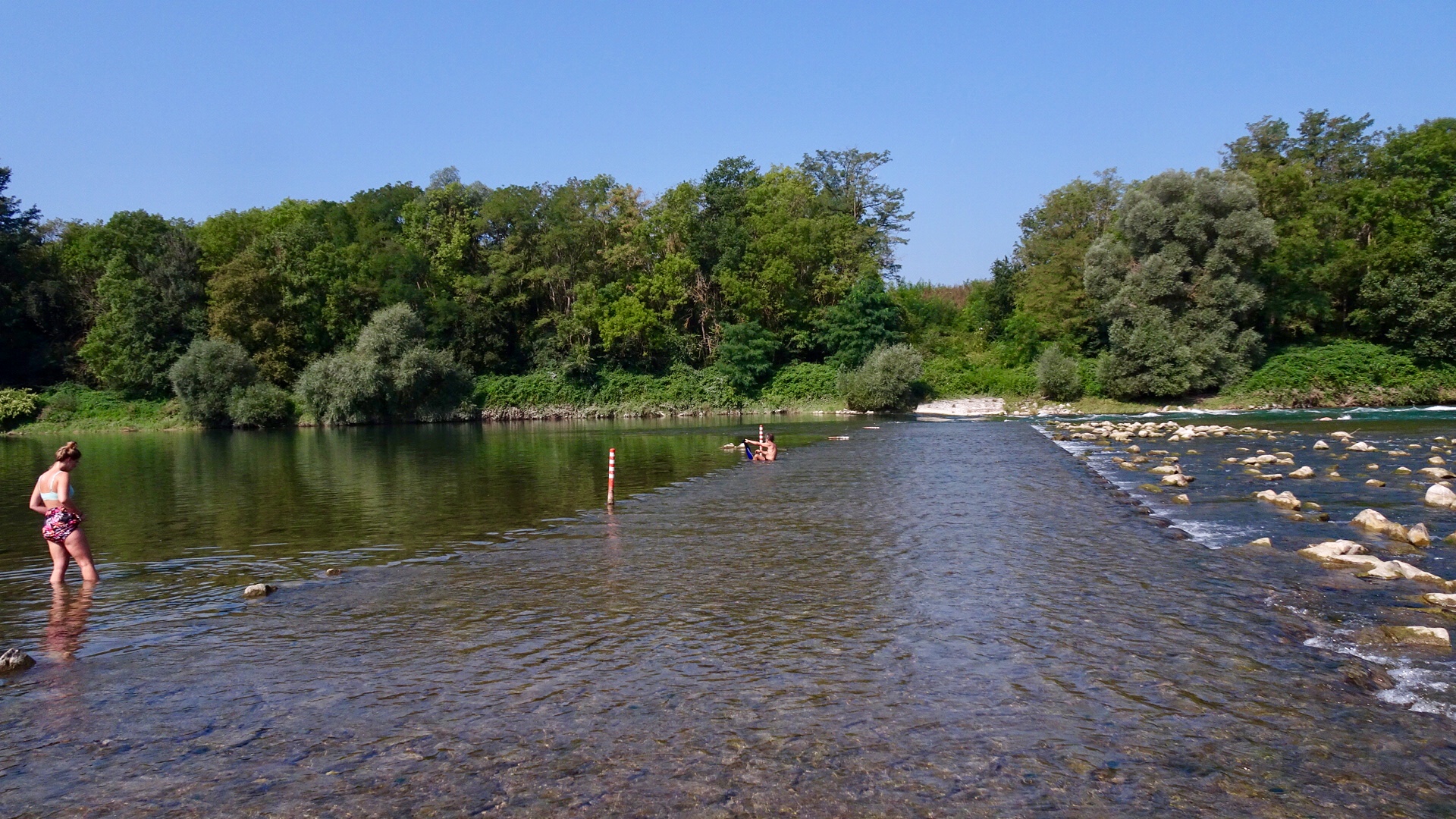 626417AF-1836-44D9-8BBD-DE44A1479F5B