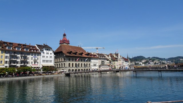 79A9A3A3-CD8F-454E-90CC-DA3109D60411