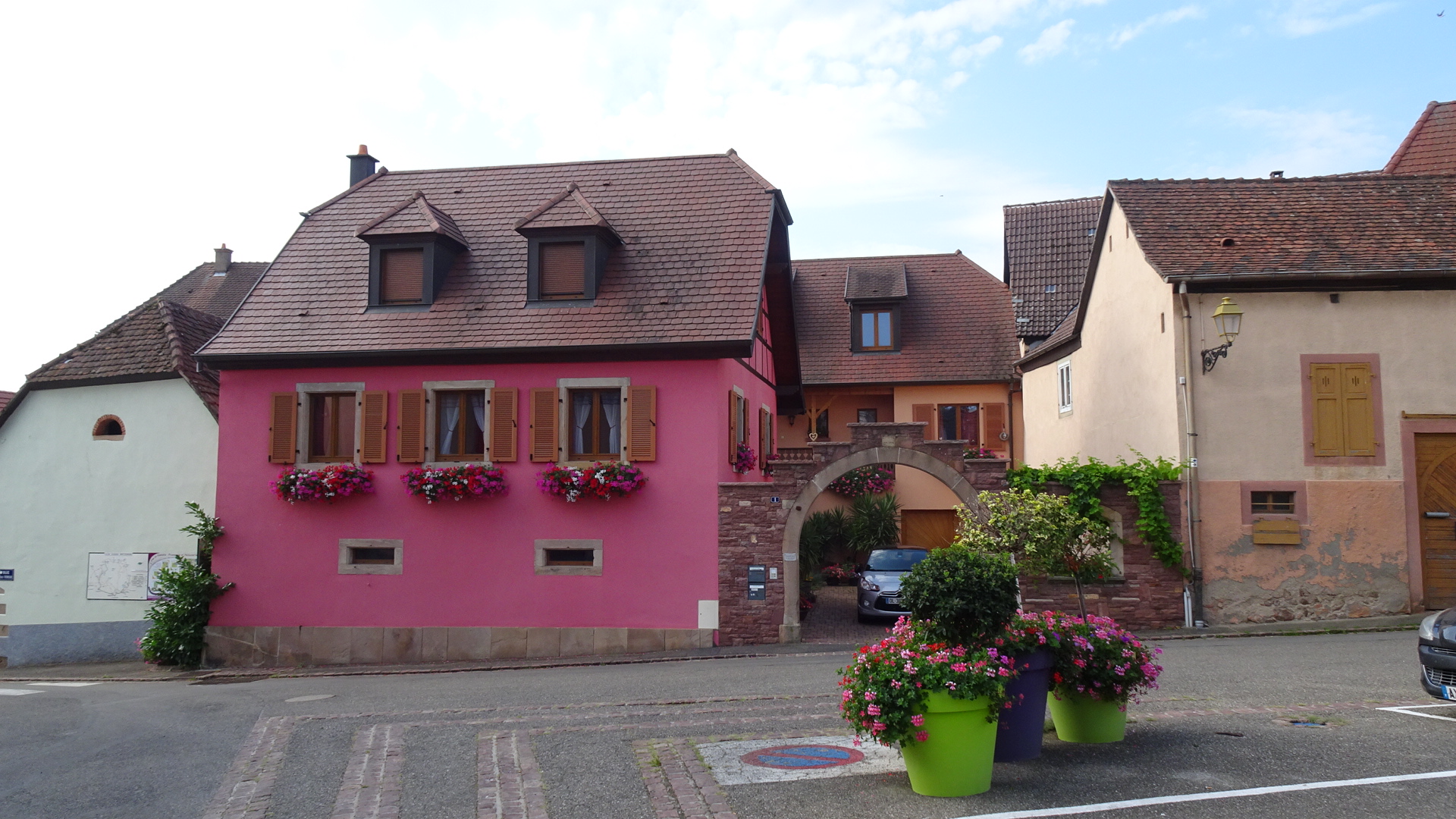 90868604-A6CC-46B2-9BC7-BF9DF0593B8D