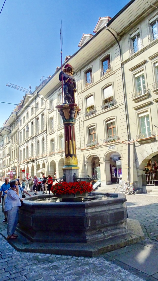 B135EE08-6DEC-47C8-949D-F6B662AE8D03