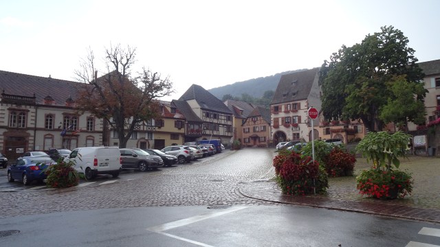 DBA1098B-E902-4CD1-BACD-98E883A89016