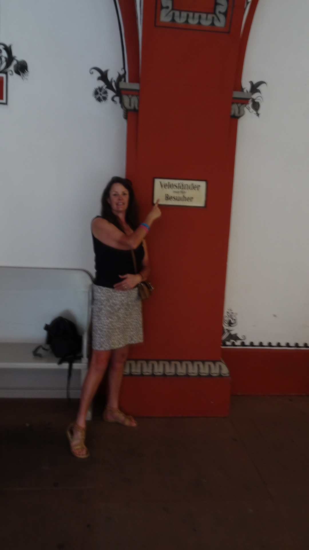 F53C5A61-ABD8-4B6D-92E5-1EE193715E25