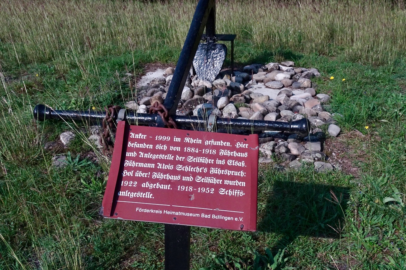 FB866F44-B073-408A-940A-546FBE4ECAE3