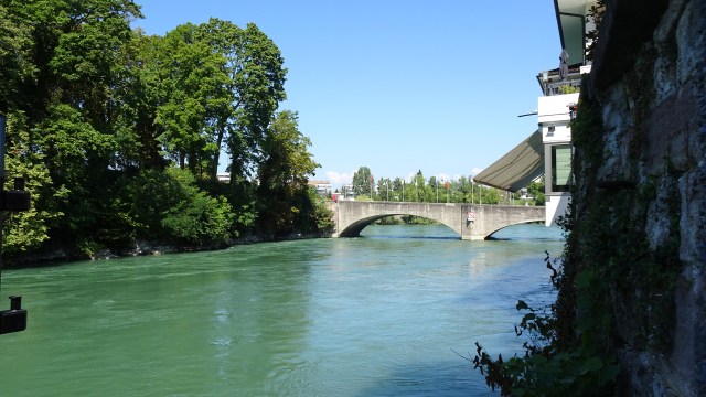 FCD853E2-BF6E-4DD0-8C13-0826ABE957BD