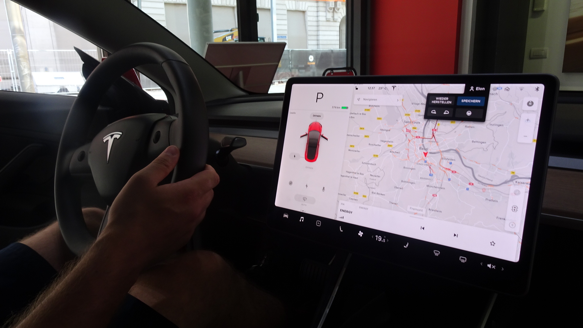 0798D4E0-09F8-4A39-B39D-EB2BB00399B9