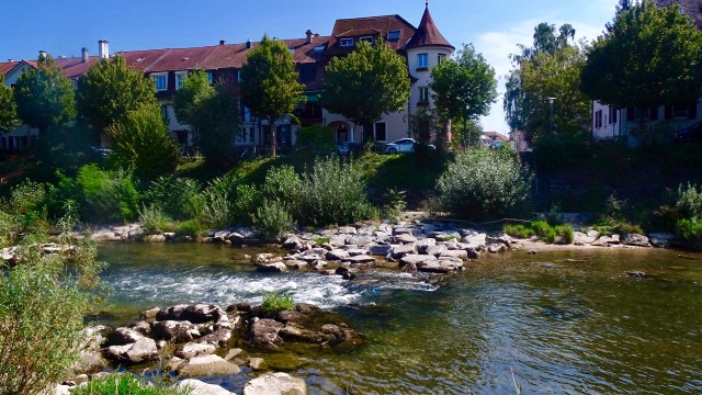 5EAF9DFC-6F62-4468-8EBD-0A1B3ABB20AF