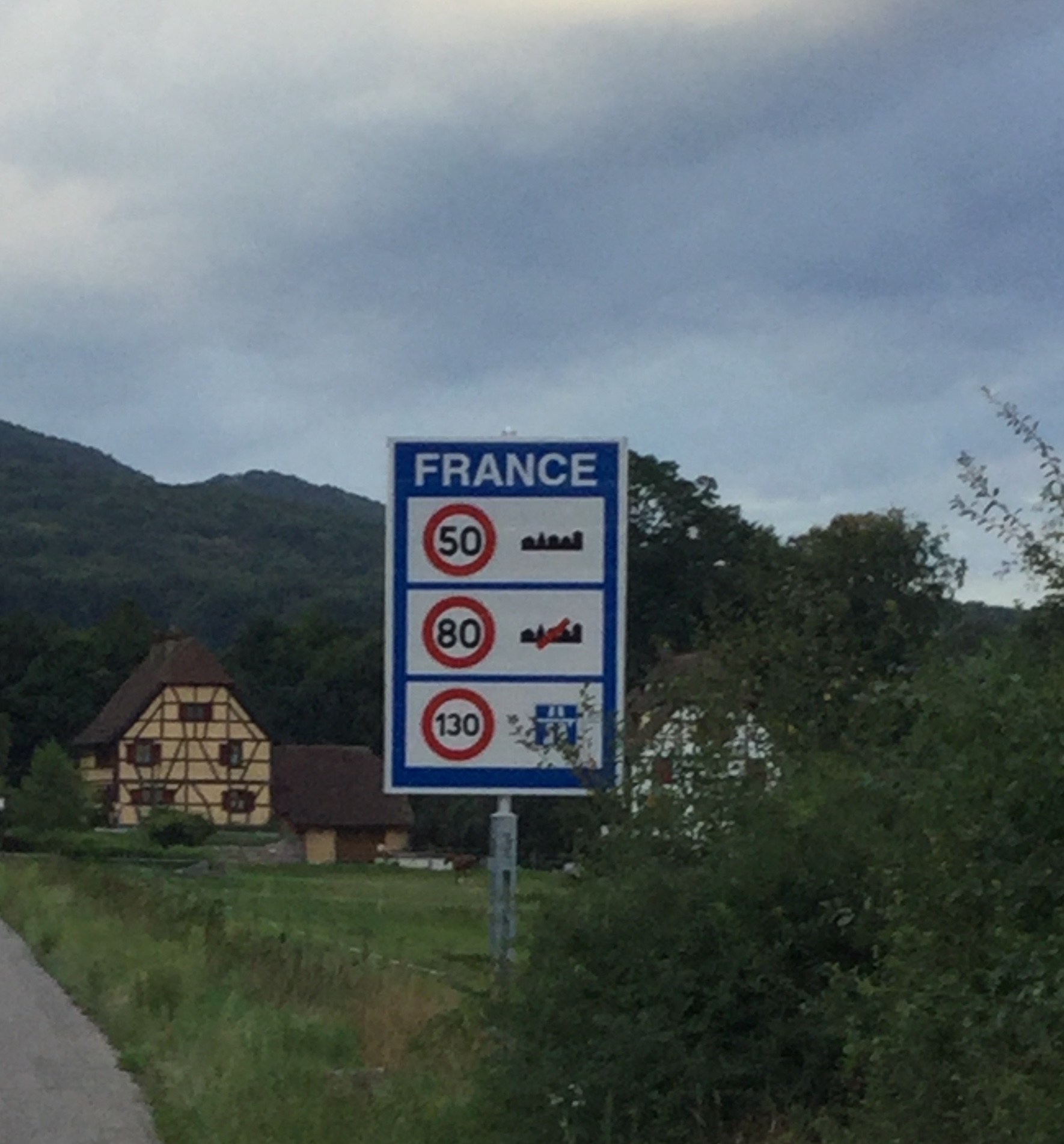 E3F17CA7-9BEB-406E-BD5E-A71AAD577E2E